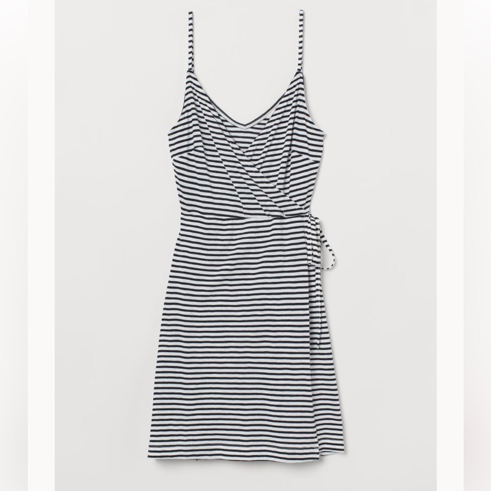 H&M Modal-blend Wrapover Dress in Black & White Stripes. Size X-Small